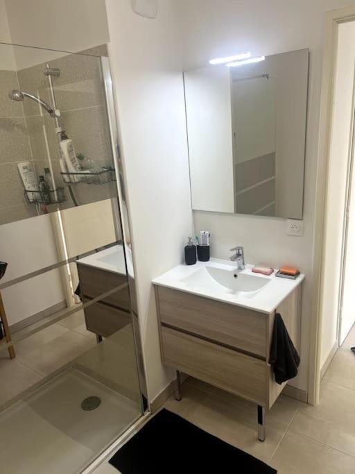 T3 Avec Belle Vue Appartement Fréjus